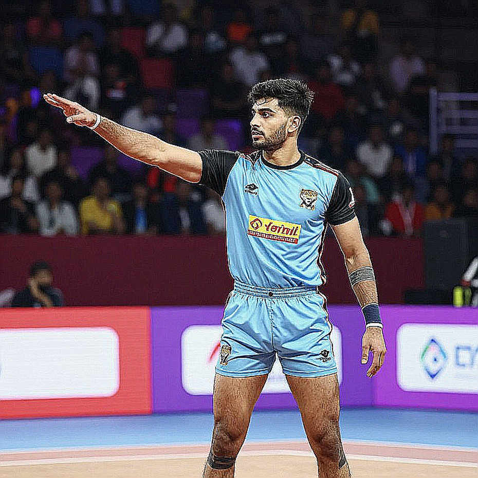 স্ক্রিনে নাম, স্কোরবোর্ডে শূন্য: সাবেক ইস্পোর্টস এমসি থাও চ্যাংয়ের কেসে ট্রাফিক মূল্য বনাম প্রতিযোগিতার হিসাব