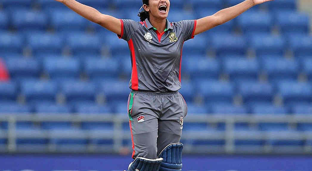 লেজারের ক্রিকেট: মোরাতুয়ার স্কোরবুক থেকে ঢাকার ডিজিটাল টেরেস