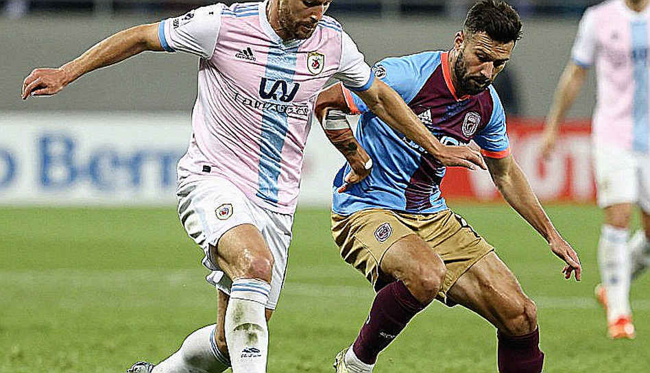 A Dutch Structure Broken by Half-Time, Saved at 2-2 — and a Name That Stumbles Off the Pitch