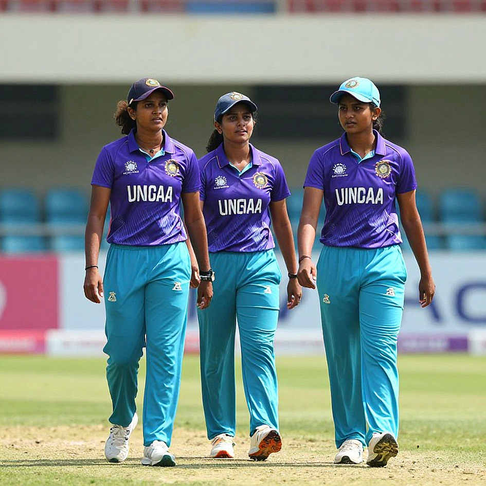স্প্লিট টাইমে যেখানে শ্বাস নেয় গল্পটা: এশিয়ার ক্রিকেট সব কিছু মাপে, কেবল অদৃশ্য মধ্যবর্তীটাকে মাপে না